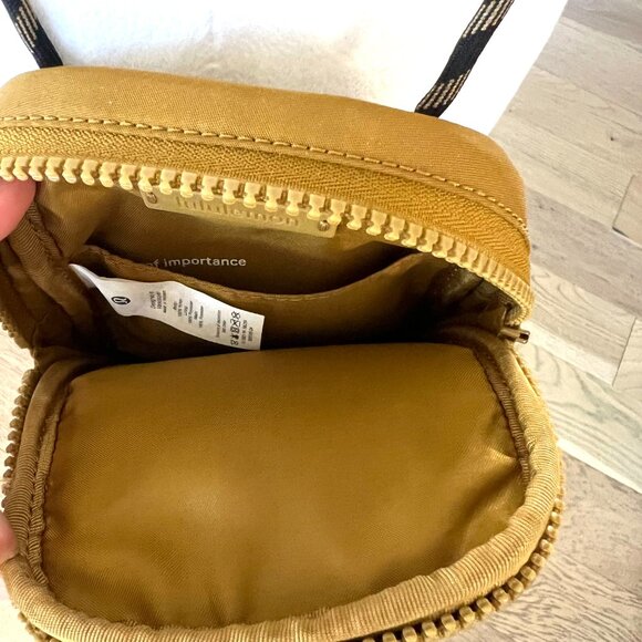 SOLD**Lululemon Take It On Crossbody Bag Gold Spice - Picture 5 of 5